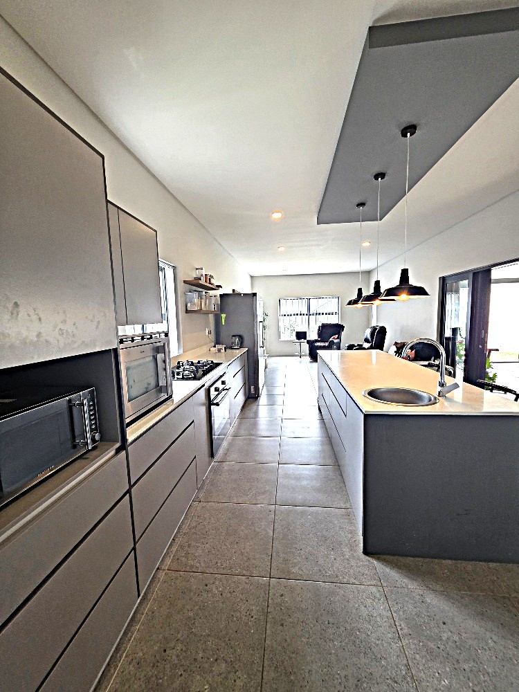 3 Bedroom Property for Sale in Hartland Lifestyle Estate Western Cape